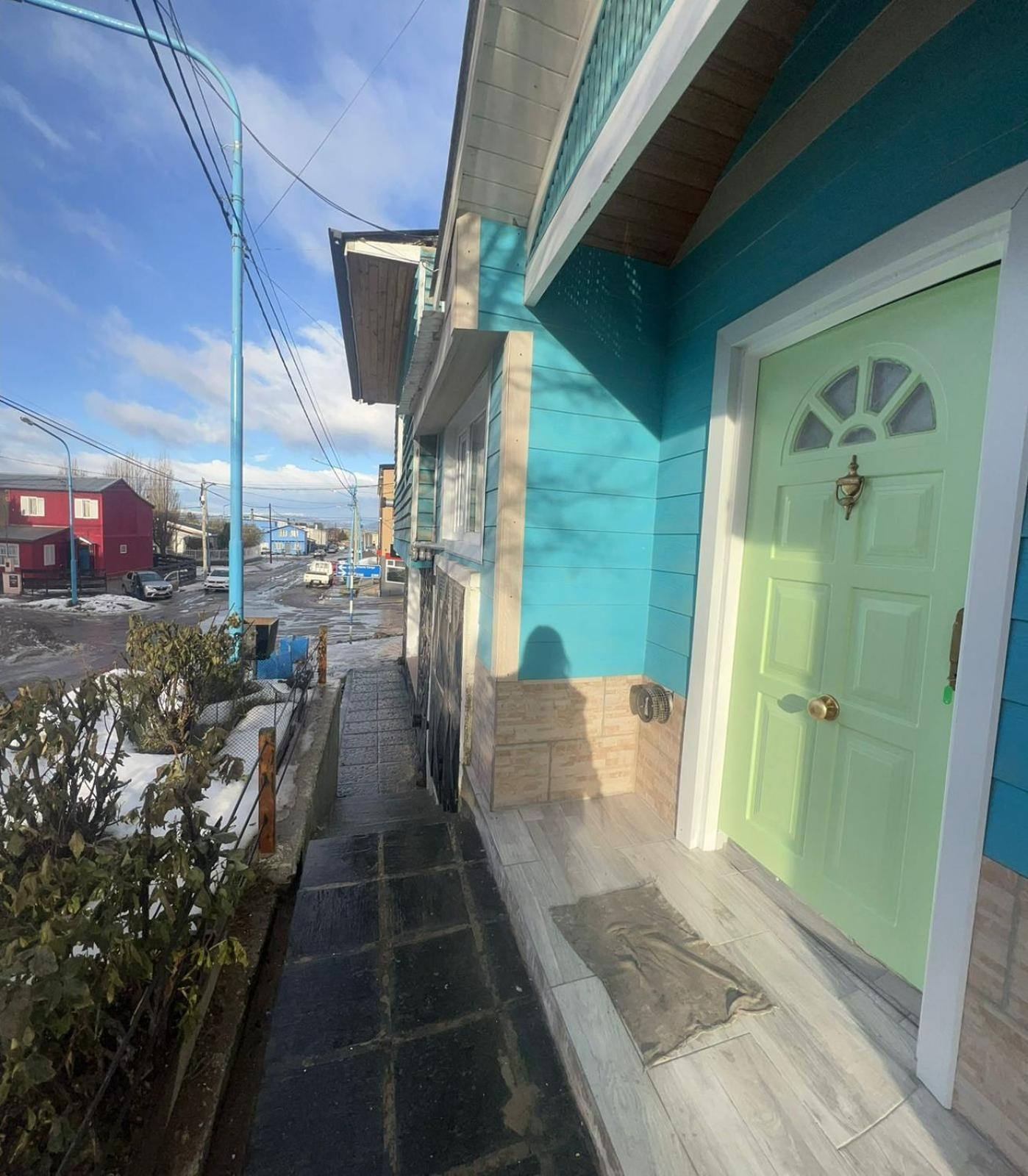 Departamentos Karukinka Apartment Ushuaia Exterior photo